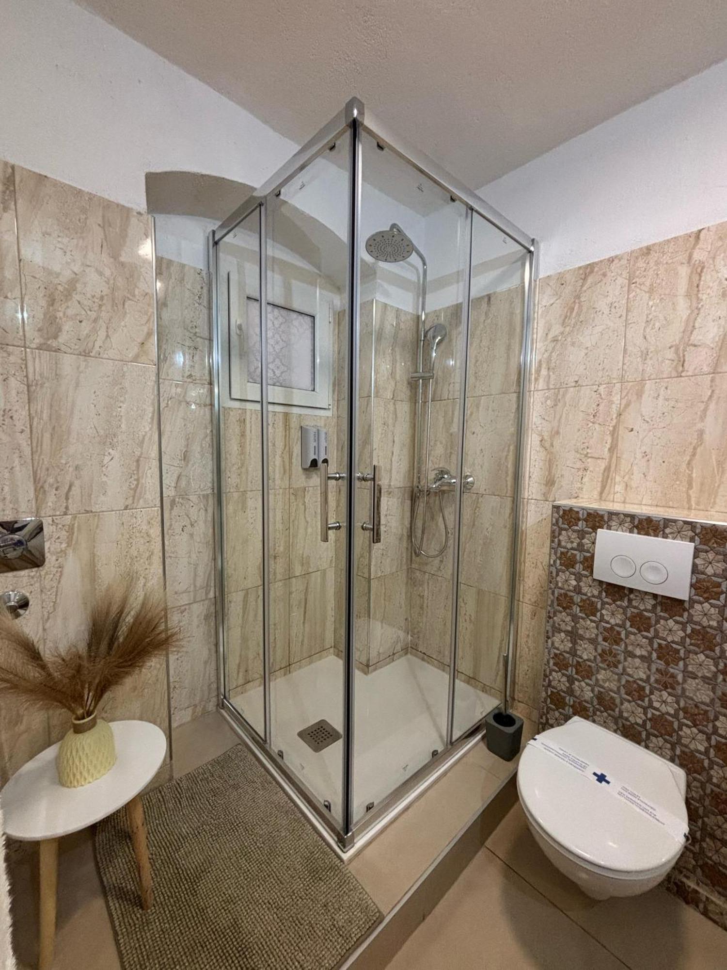 Palace Apartment Split Ngoại thất bức ảnh