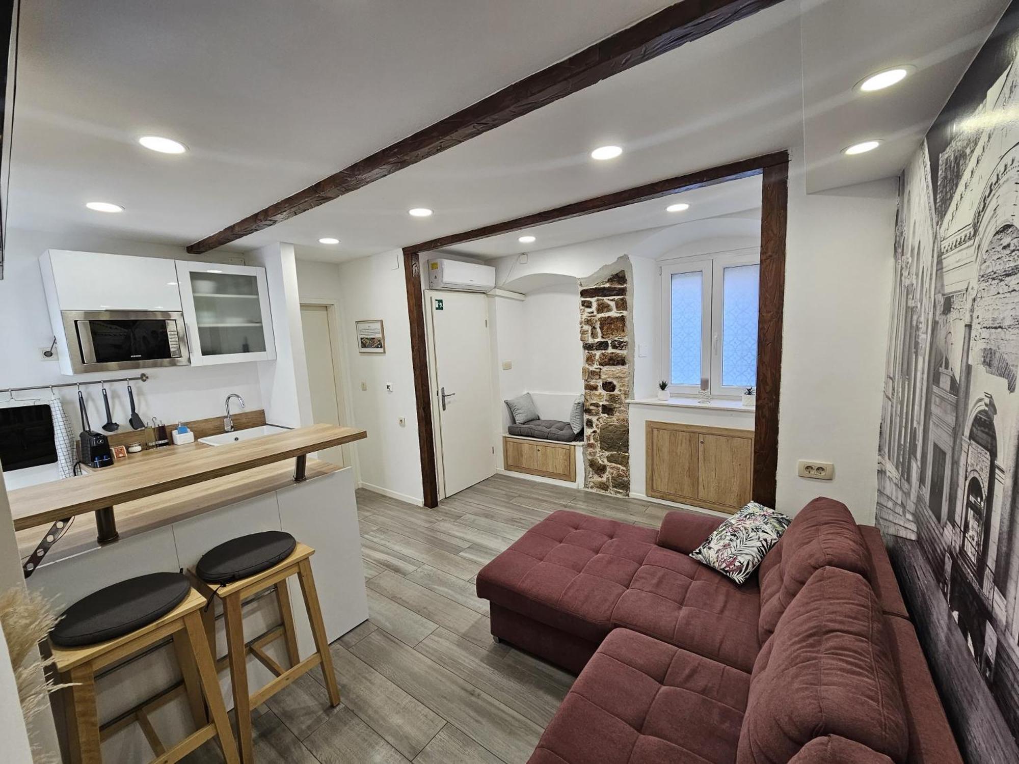 Palace Apartment Split Ngoại thất bức ảnh