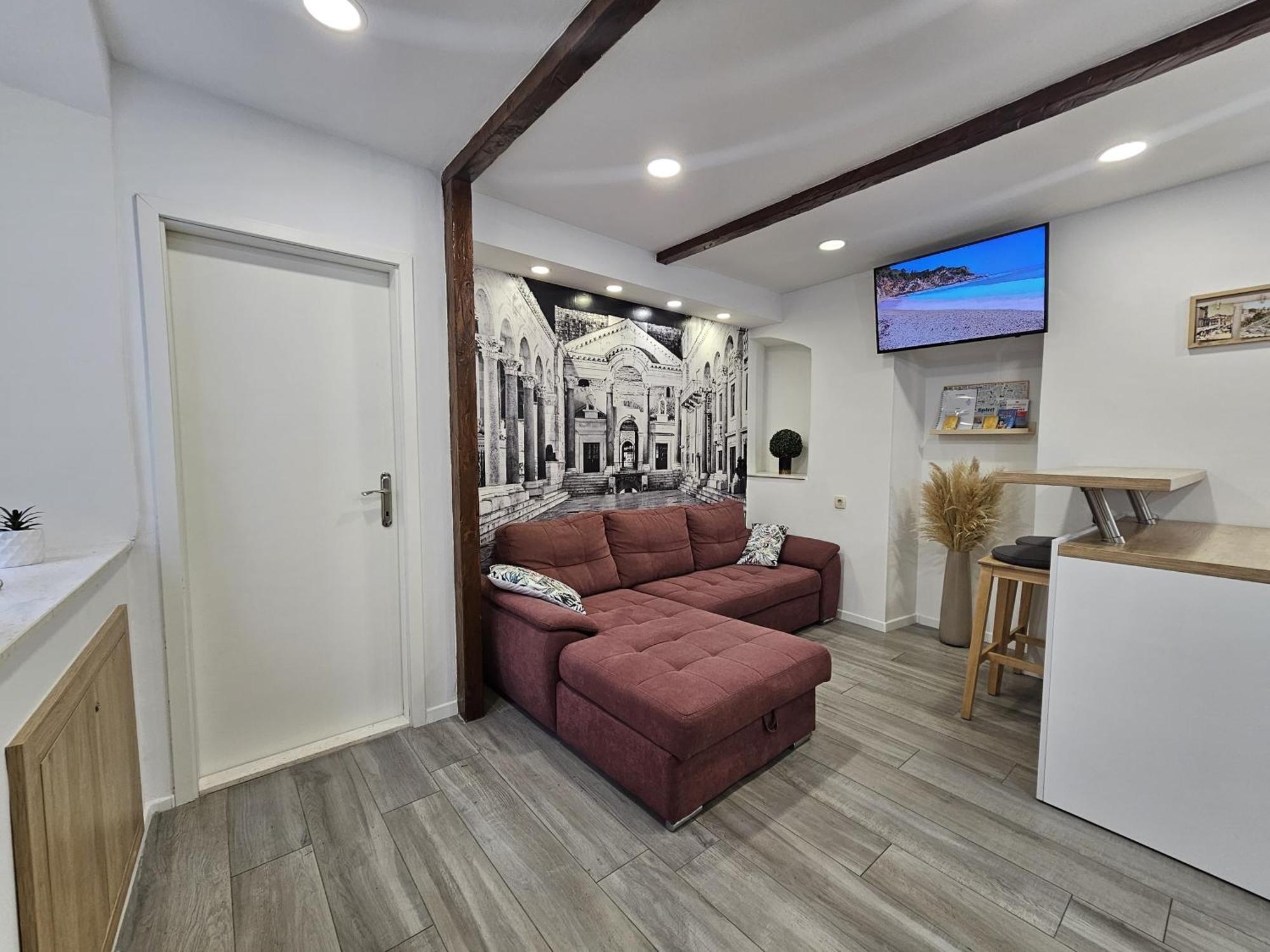 Palace Apartment Split Ngoại thất bức ảnh