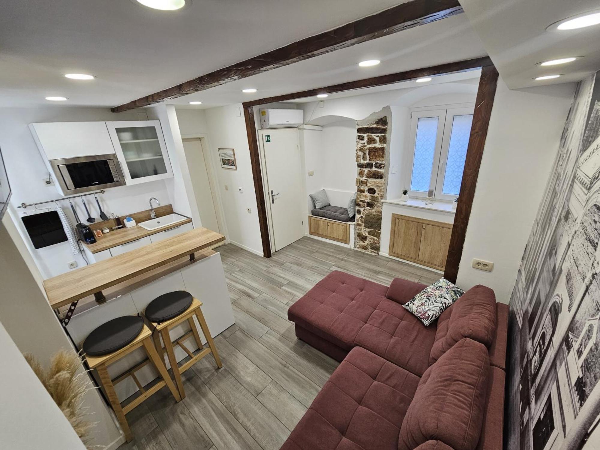 Palace Apartment Split Ngoại thất bức ảnh